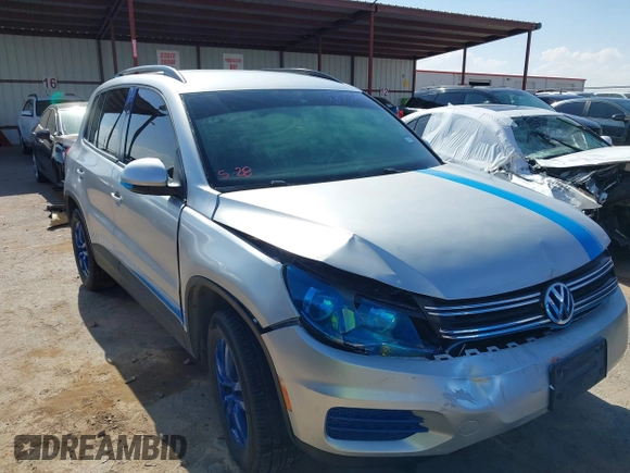 2016 Volkswagen Tiguan S with VIN WVGAV7AX9GW567790, listed as a IAAI auction lot 42352288 with 119,526 mi miles and . Bid and sale history available at DreamBid. Image 6.