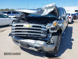 2024 Chevrolet Silverado 1500 with VIN 2GCUDJED1R1196328, listed as a IAAI auction lot 41723487 with 41,073 mi miles and . Bid and sale history available at DreamBid. Image 6.