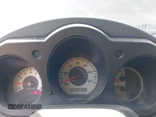 2004 Nissan Xterra XE z VIN 5N1ED28Y84C656107, wystawiony jako IAAI lot #41904170 z przebiegiem 195 795 mil mil oraz . Historia ofert i sprzedaży dostępna na DreamBid. Obrazek 7.