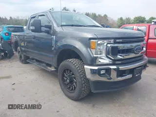 2020 Ford F-250 XL z VIN 1FT7X2B63LEE71252, wystawiony jako IAAI lot #41999812 z przebiegiem 55 001 mil mil oraz . Historia ofert i sprzedaży dostępna na DreamBid. Obrazek 1.