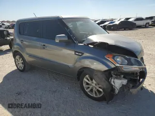 2013 Kia Soul with VIN KNDJT2A50D7525378, listed as a Copart auction lot 47460675 with 84,896 mi miles and Salvage Title. Bid and sale history available at DreamBid. Image 4.