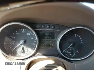 2008 Mercedes-Benz M 320 CDI with VIN 4JGBB22E58A359210, listed as a Copart auction lot 52036565 with 186,968 mi miles and Salvage Title. Bid and sale history available at carsss.com. Image 9.