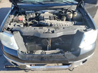 2007 Ford F-150 XL z VIN 1FTRF14V27KB48974, wystawiony jako Copart lot #46954675 z przebiegiem 165 212 mil mil oraz Szkoda całkowita • Salvage title. Historia ofert i sprzedaży dostępna na DreamBid. Obrazek 11.