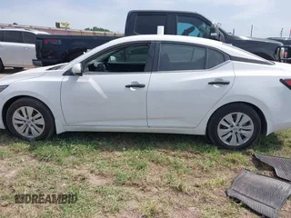 2024 Nissan Sentra S with VIN 3N1AB8BV5RY313881, listed as a IAAI auction lot 41956337 with 363 mi miles. Bid and sale history available at carsss.com. Image 14.