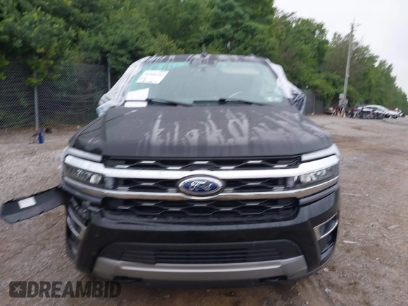 2023 Ford Expedition Limited z VIN 1FMJU2A89PEA39445, wystawiony jako IAAI lot #42456146 z przebiegiem Nie podano mil oraz . Historia ofert i sprzedaży dostępna na DreamBid. Obrazek 12.