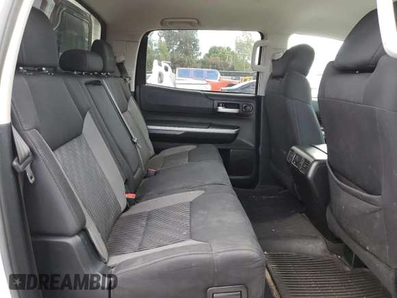 2014 Toyota Tundra SR5 z VIN 5TFDY5F10EX357491, wystawiony jako Copart lot #51216355 z przebiegiem 298 528 mil mil oraz Szkoda całkowita • Salvage title. Historia ofert i sprzedaży dostępna na DreamBid. Obrazek 10.