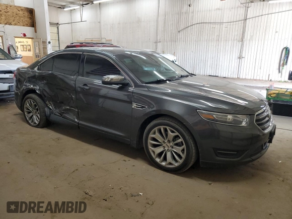 2017 Ford Taurus Limited z VIN 1FAHP2F81HG111818, wystawiony jako Copart lot #50169665 z przebiegiem 122 018 mil mil oraz Szkoda całkowita • Salvage title. Historia ofert i sprzedaży dostępna na DreamBid. Obrazek 4.