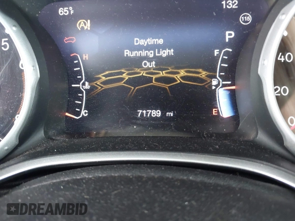2021 Jeep Compass Altitude with VIN 3C4NJDBBXMT586529, listed as a IAAI auction lot 42296016 with 71,789 mi miles and . Bid and sale history available at DreamBid. Image 16.
