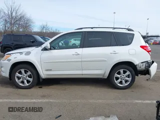 2012 Toyota RAV4 Limited with VIN 2T3DK4DV1CW072009, listed as a IAAI auction lot 41613446 with 134,221 mi miles. Bid and sale history available at carsss.com. Image 14.
