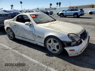 2001 Mercedes-Benz SLK 230 Kompressor с VIN WDBKK49F71F205264, выставлен на аукционе Copart как лот 64061865 с пробегом Не указан миль и Списание • Salvage title. История ставок и продаж доступна на DreamBid. Изображение 4.