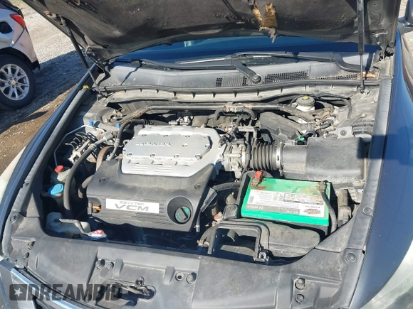 2009 Honda Accord EX-L with VIN 1HGCP36839A022767, listed as a IAAI auction lot 42119326 with 131,239 mi miles and . Bid and sale history available at DreamBid. Image 10.