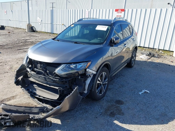 2020 Nissan Rogue S z VIN 5N1AT2MT7LC713875, wystawiony jako IAAI lot #41758058 z przebiegiem 46 529 mil mil oraz . Historia ofert i sprzedaży dostępna na DreamBid. Obrazek 20.
