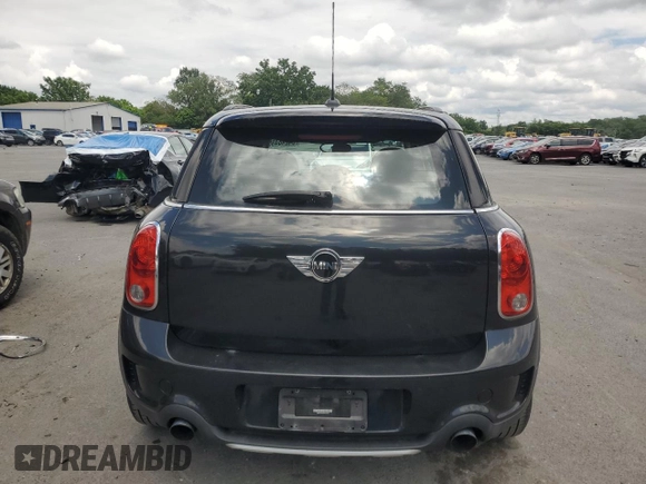 2016 MINI Countryman S с VIN WMWZC5C56GWT39725, выставлен на аукционе Copart как лот 64248495 с пробегом 51 407 миль миль и Списание • Salvage title. История ставок и продаж доступна на DreamBid. Изображение 6.