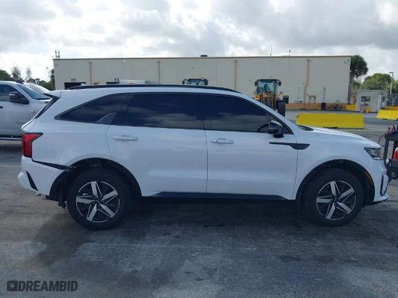 2023 Kia Sorento S with VIN 5XYRL4LC7PG207162, listed as a IAAI auction lot 41545030 with NaN miles. Bid and sale history available at carsss.com. Image 14.