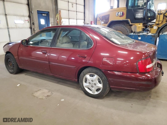 2000 Nissan Altima XE with VIN 1N4DL01D8YC242769, listed as a Copart auction lot 70635434 with 172,604 mi miles and Salvage Title. Bid and sale history available at carsss.com. Image 2.