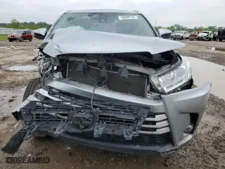 2019 Toyota Highlander SE with VIN 5TDKZRFH0KS559919, listed as a Copart auction lot 48600165 with 48,384 mi miles and Salvage Title. Bid and sale history available at carsss.com. Image 6.