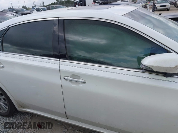 2016 Toyota Avalon XLE Premium z VIN 4T1BD1EB0GU056337, wystawiony jako IAAI lot #42110091 z przebiegiem 296 715 mil mil oraz . Historia ofert i sprzedaży dostępna na DreamBid. Obrazek 13.