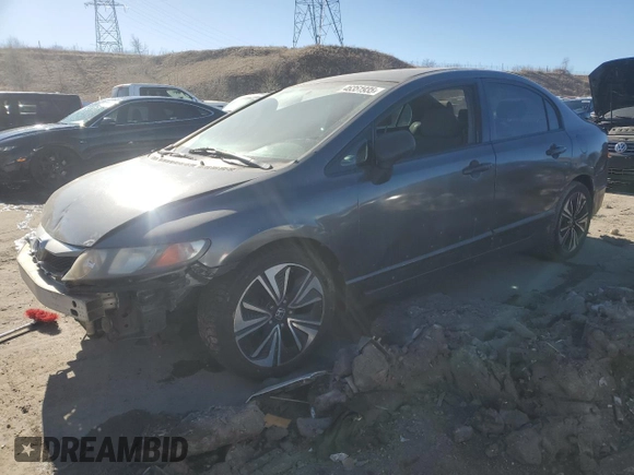 2009 Honda Civic DX-VP z VIN 2HGFA16309H334098, wystawiony jako Copart lot #46351935 z przebiegiem 232 619 mil mil oraz Szkoda całkowita • Salvage title. Historia ofert i sprzedaży dostępna na DreamBid. Obrazek 1.