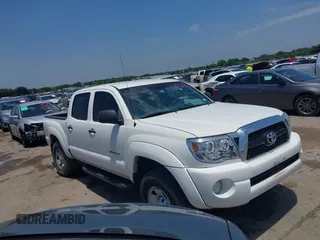 2011 Toyota Tacoma PreRunner with VIN 3TMJU4GN6BM110486, listed as a IAAI auction lot 42432220 with 186,113 mi miles and . Bid and sale history available at DreamBid. Image 1.