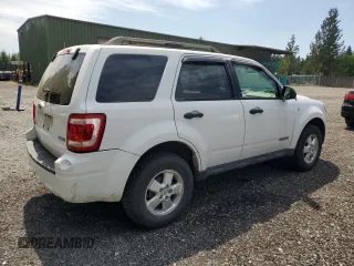 2008 Ford Escape XLT with VIN 1FMCU93108KA90367, listed as a Copart auction lot 60464585 with 205,566 mi miles and Clean title. Bid and sale history available at DreamBid. Image 3.