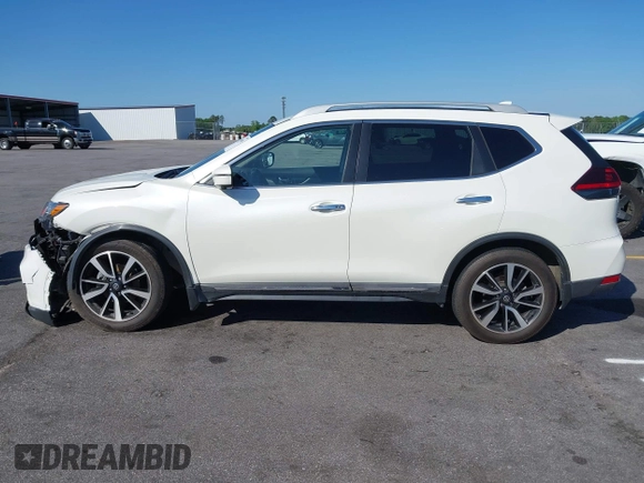 2020 Nissan Rogue SL with VIN 5N1AT2MT4LC793085, listed as a IAAI auction lot 41961095 with 61,774 mi miles. Bid and sale history available at carsss.com. Image 15.