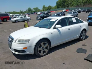 2008 Audi A6 z VIN WAUDH74F88N080841, wystawiony jako IAAI lot #42423463 z przebiegiem 34 594 mil mil oraz . Historia ofert i sprzedaży dostępna na DreamBid. Obrazek 17.