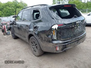 2024 Kia Telluride SX Prestige X-Pro with VIN 5XYP5DGC8RG520090, listed as a IAAI auction lot 42391085 with 9,513 mi miles and . Bid and sale history available at DreamBid. Image 3.