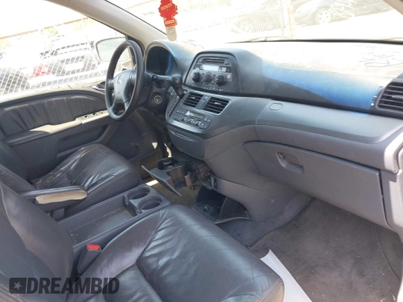 2005 Honda Odyssey EX-L with VIN 5FNRL38695B425315, listed as a IAAI auction lot 42175154 with Not provided miles and . Bid and sale history available at DreamBid. Image 5.