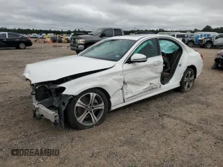 2019 Mercedes-Benz E 300 z VIN WDDZF4JB3KA683893, wystawiony jako Copart lot #53791245 z przebiegiem 58 657 mil mil oraz Szkoda całkowita • Salvage title. Historia ofert i sprzedaży dostępna na DreamBid. Obrazek 1.