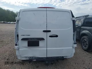2023 Mercedes-Benz Metris Cargo z VIN W1YV0BEY9P4267409, wystawiony jako Copart lot #51648415 z przebiegiem 10 525 mil mil oraz Szkody całkowita. Historia ofert i sprzedaży dostępna na DreamBid. Obrazek 6.