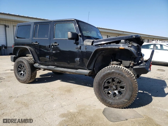 2013 Jeep Wrangler Unlimited Sahara with VIN 1C4BJWEG6DL698827, listed as a Copart auction lot 48284385 with 92,370 mi miles and Salvage Title. Bid and sale history available at carsss.com. Image 4.