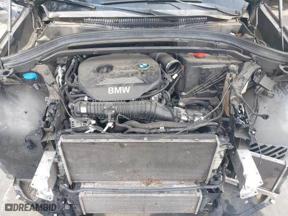 2018 BMW X1 sDrive28i with VIN WBXHU7C39J5L07129, listed as a IAAI auction lot 41472014 with 56,486 mi miles. Bid and sale history available at carsss.com. Image 10.