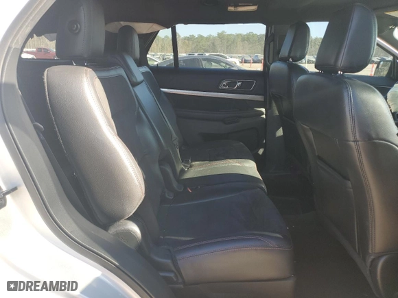 2018 Ford Explorer XLT with VIN 1FM5K8D80JGA50741, listed as a Copart auction lot 43373655 with 88,330 mi miles and Salvage Title. Bid and sale history available at carsss.com. Image 11.