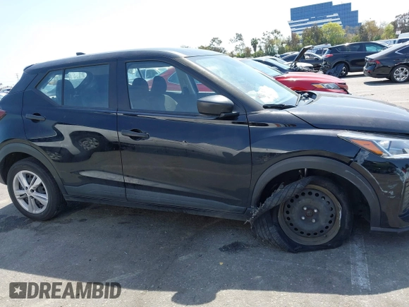 2022 Nissan Kicks S with VIN 3N1CP5BV0NL507251, listed as a IAAI auction lot 41847381 with 71,625 mi miles. Bid and sale history available at carsss.com. Image 13.
