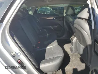 2017 Kia Cadenza Premium with VIN KNALC4J19H5060549, listed as a Copart auction lot 80995714 with 95,763 mi miles and Salvage Title. Bid and sale history available at carsss.com. Image 10.