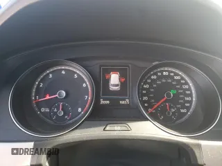 2021 Volkswagen Atlas SE z VIN 1V2JC2CA2MC208850, wystawiony jako Copart lot #87885655 z przebiegiem 29 399 mil mil oraz Szkoda całkowita • Salvage title. Historia ofert i sprzedaży dostępna na DreamBid. Obrazek 9.