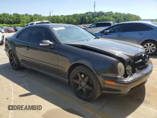 2001 Mercedes-Benz CLK 320/430 z VIN WDBLJ70GX1F171822, wystawiony jako Copart lot #57683415 z przebiegiem 152 154 mil mil oraz Szkoda całkowita • Salvage title. Historia ofert i sprzedaży dostępna na DreamBid. Obrazek 4.