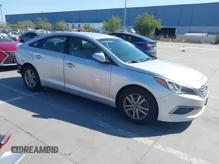 2016 Hyundai Sonata SE with VIN 5NPE24AF2GH386525, listed as a IAAI auction lot 42429207 with 125,833 mi miles and . Bid and sale history available at DreamBid. Image 1.