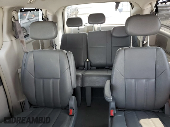 2008 Chrysler Town & Country Touring with VIN 2A8HR54P78R817277, listed as a Copart auction lot 60281205 with 141,380 mi miles and Salvage title. Bid and sale history available at DreamBid. Image 10.