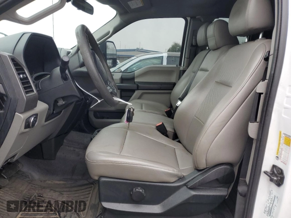 2020 Ford F-250 XL with VIN 1FT7X2A68LEE08102, listed as a Copart auction lot 84545454 with 119,381 mi miles and Salvage title. Bid and sale history available at DreamBid. Image 7.