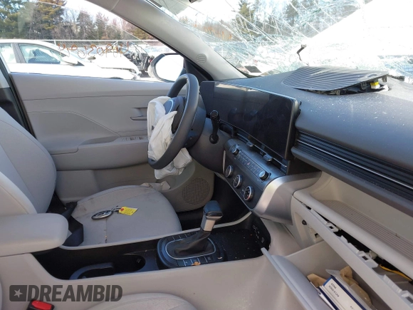 2024 Hyundai Kona SE with VIN KM8HACAB4RU075819, listed as a IAAI auction lot 40903694 with Not Provided miles and . Bid and sale history available at DreamBid. Image 5.