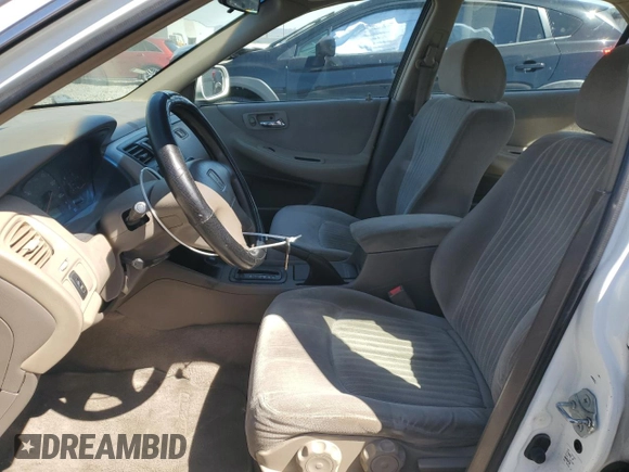 1998 Honda Accord LX z VIN 1HGCG5649WA145400, wystawiony jako Copart lot #56373105 z przebiegiem 319 020 mil mil oraz Szkoda całkowita • Salvage title. Historia ofert i sprzedaży dostępna na DreamBid. Obrazek 7.