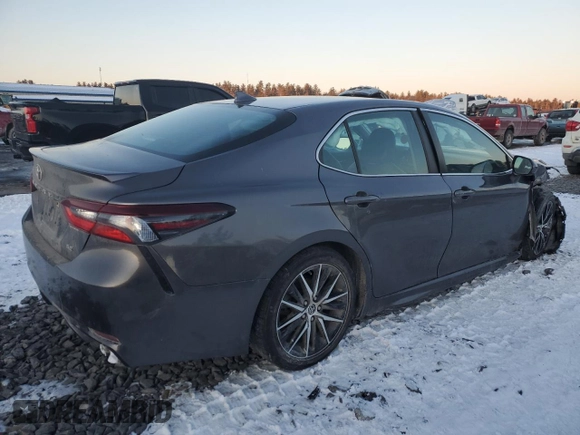 2021 Toyota Camry SE Nightshade with VIN 4T1G11AK1MU542672, listed as a Copart auction lot 41810525 with 0 mi miles and Salvage Title. Bid and sale history available at carsss.com. Image 3.