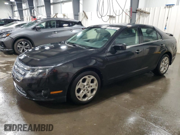 2011 Ford Fusion SE with VIN 3FAHP0HA5BR102835, listed as a Copart auction lot 53621585 with 201,592 mi miles and Salvage Title. Bid and sale history available at carsss.com. Image 1.