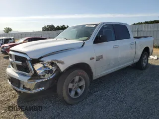 2020 Ram 1500 SLT z VIN 1C6RR7TT6LS129355, wystawiony jako Copart lot #57483325 z przebiegiem 102 717 mil mil oraz Szkoda całkowita • Salvage title. Historia ofert i sprzedaży dostępna na DreamBid. Obrazek 1.