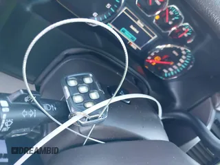 2017 Chevrolet Suburban Premier z VIN 1GNSCJKC7HR142082, wystawiony jako IAAI lot #41749026 z przebiegiem 152 415 mil mil oraz . Historia ofert i sprzedaży dostępna na DreamBid. Obrazek 11.