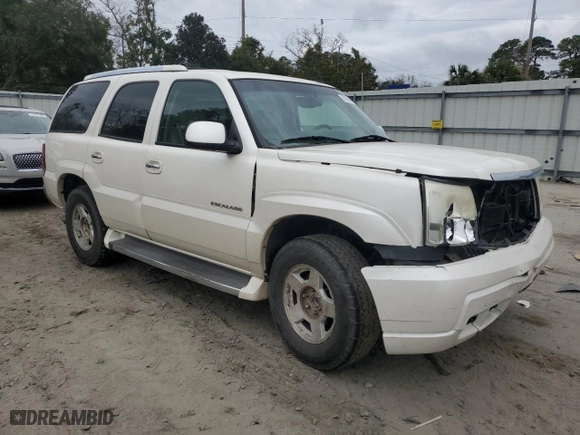 2006 Cadillac Escalade with VIN 1GYEC63N66R151379, listed as a Copart auction lot 87439404 with 247,197 mi miles and Salvage Title. Bid and sale history available at carsss.com. Image 4.
