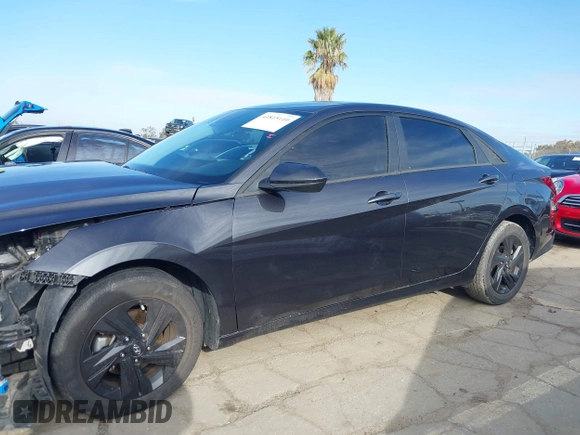 2022 Hyundai Elantra SEL with VIN 5NPLM4AG4NH071278, listed as a IAAI auction lot 41815110 with 17,196 mi miles and . Bid and sale history available at DreamBid. Image 14.