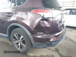 2017 Toyota RAV4 XLE с VIN 2T3WFREV5HW389968, выставлен на аукционе IAAI как лот 42359862 с пробегом 76 828 миль миль и . История ставок и продаж доступна на DreamBid. Изображение 18.