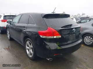 2009 Toyota Venza with VIN 4T3ZK11A39U004552, listed as a IAAI auction lot 41732674 with 158,137 mi miles. Bid and sale history available at carsss.com. Image 3.